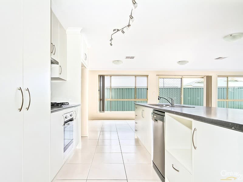 19 Sapphire Way, Aldinga Beach, SA, 5173, Aldinga Beach - Thumbnail 2