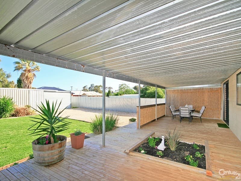 11 Follett Street, Aldinga Beach, SA, 5173, Aldinga Beach - Thumbnail 2