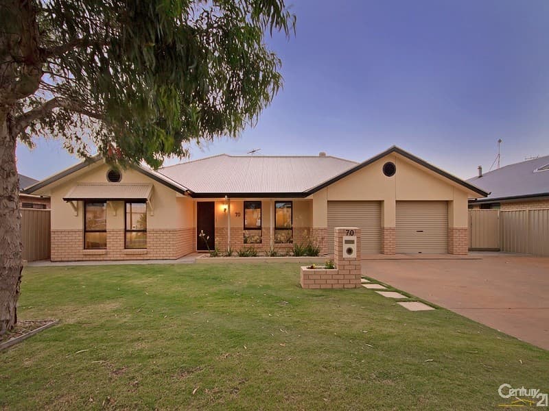 70 Kipsy Street, Aldinga Beach, SA, 5173, Aldinga Beach - Thumbnail 2