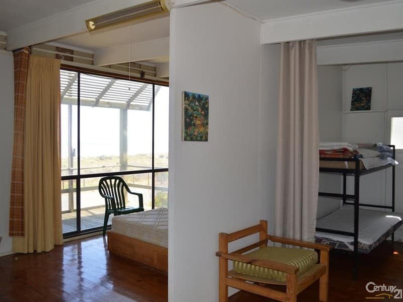 302 Esplanade, Aldinga Beach, SA, 5173, Aldinga Beach - Thumbnail 5