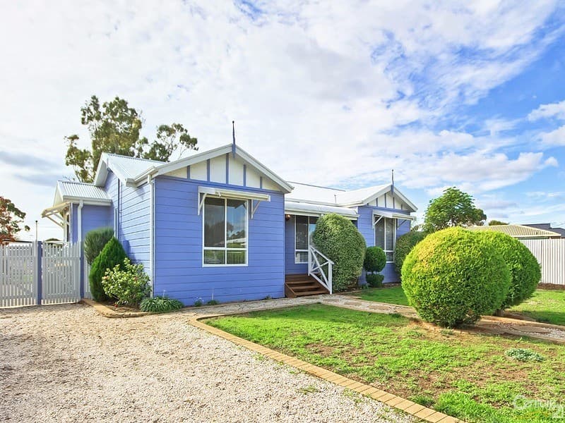 17 Hamilton Road, Aldinga Beach, SA, 5173, Aldinga Beach - Thumbnail 2