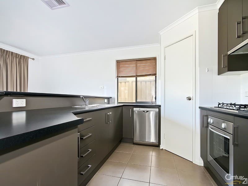49 Telegraph Road, Seaford Meadows, SA, 5169, Seaford Meadows - Thumbnail 2