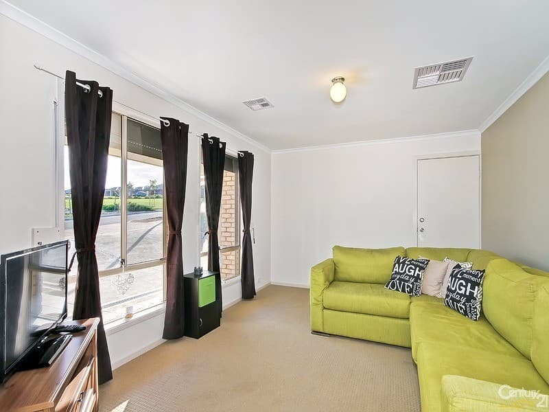 23 Lanyard Road, Seaford Meadows, SA, 5169, Seaford Meadows - Thumbnail 7