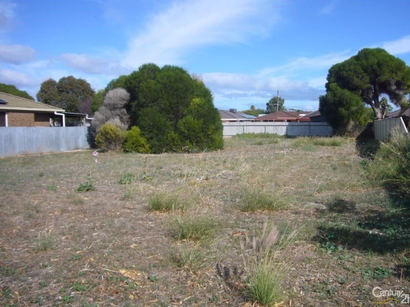 2 Stapleton Close, Redlynch, QLD, 4870, Redlynch - Image 1