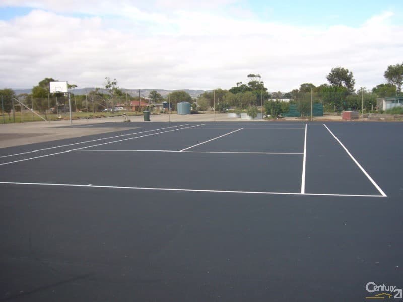 2 Stapleton Close, Redlynch, QLD, 4870, Redlynch - Thumbnail 5