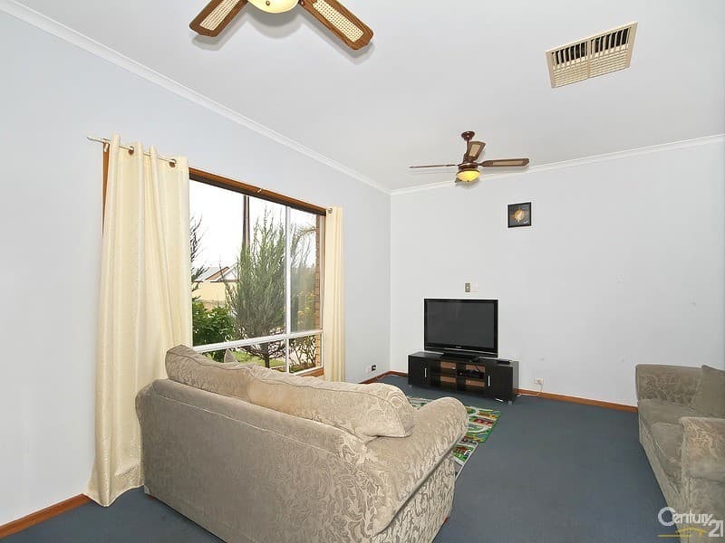 5 Rover Crescent, Port Willunga, SA, 5173, Port Willunga - Thumbnail 3