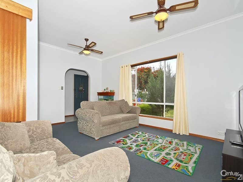 5 Rover Crescent, Port Willunga, SA, 5173, Port Willunga - Thumbnail 4