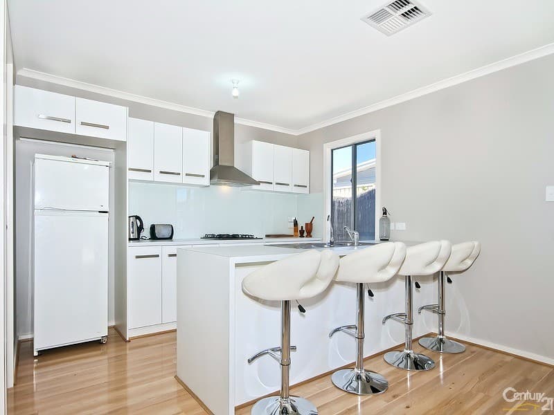 13 Shute Avenue, Berwick, VIC, 3806, Berwick - Thumbnail 3