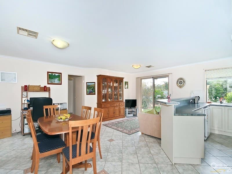 13 Thomas Street, Aldinga Beach, SA, 5173, Aldinga Beach - Thumbnail 6