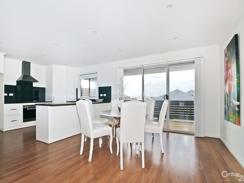 27 Shoreline Avenue, Sellicks Beach, SA, 5174, Sellicks Beach - Thumbnail 2