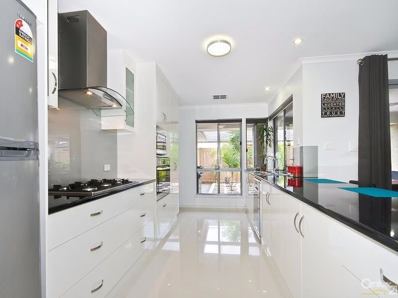 37 Halcyon Circuit, Aldinga Beach, SA, 5173, Aldinga Beach - Thumbnail 2