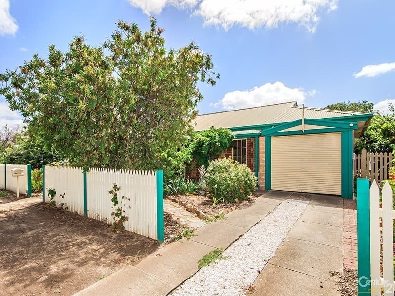 4 Falcon Street, Port Willunga, SA, 5173, Port Willunga - Thumbnail 2