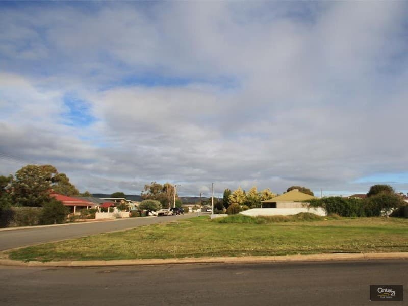 6 Lovelock Street, Aldinga Beach, SA, 5173, Aldinga Beach - Thumbnail 3