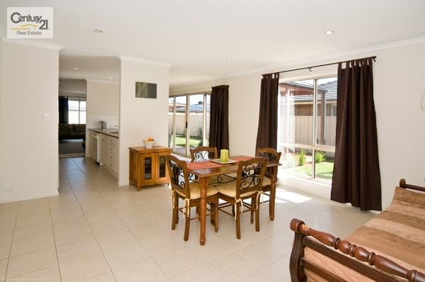 13 Bayside Avenue, Aldinga Beach, SA, 5173, Aldinga Beach - Thumbnail 4