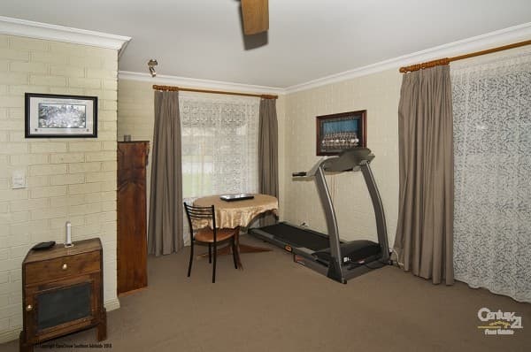 5 Jamieson Street, Moana, SA, 5169, Moana - Thumbnail 3