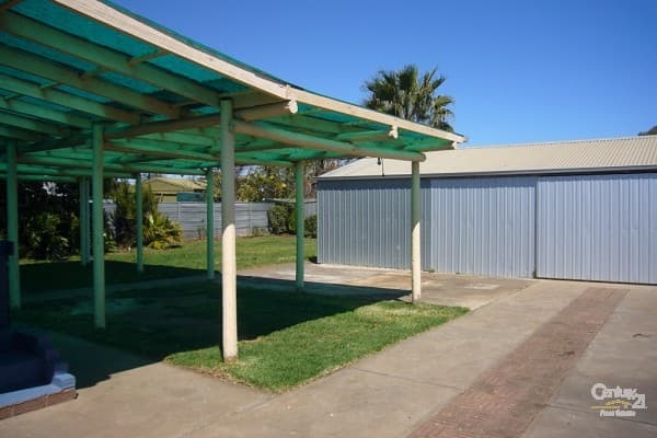 4 Bowering Hill Road, Port Willunga, SA, 5173, Port Willunga - Thumbnail 2