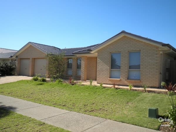 12 Nicholl Avenue, Aldinga Beach, SA, 5173, Aldinga Beach - Thumbnail 2