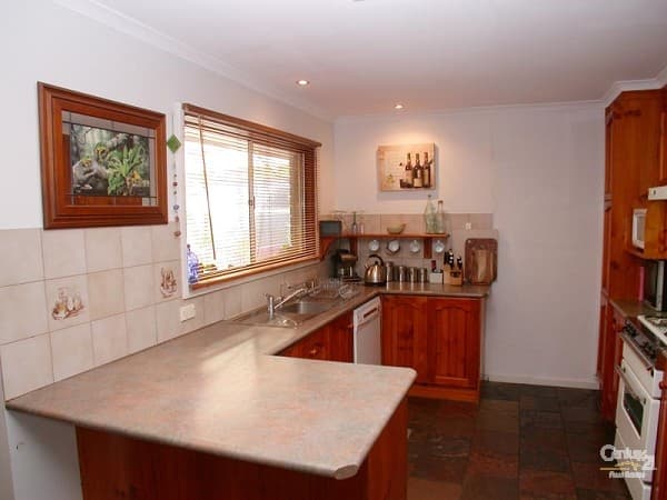 47 Richards Drive, Morphett Vale, SA, 5162, Morphett Vale - Thumbnail 3