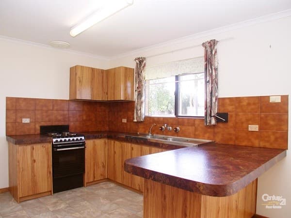 1/1 DeCaux Avenue, Port Willunga, SA, 5173, Port Willunga - Thumbnail 2