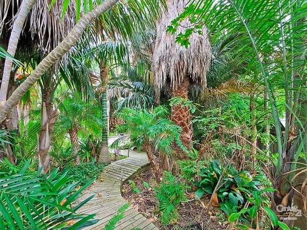 2 Berrima Close, Craigieburn VIC, Craigieburn - Thumbnail 2