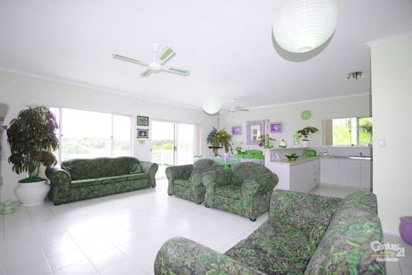 2 Berrima Close, Craigieburn VIC, Craigieburn - Thumbnail 4