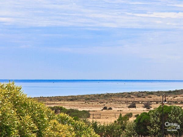 3 Seashore Avenue, Sellicks Beach, SA, 5174, Sellicks Beach - Thumbnail 2