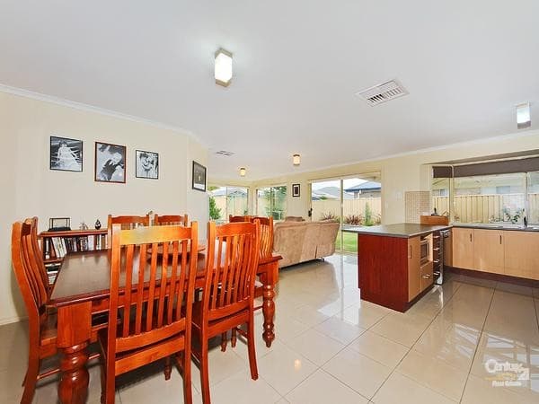 26 Nicholl Avenue, Aldinga Beach, SA, 5173, Aldinga Beach - Thumbnail 3