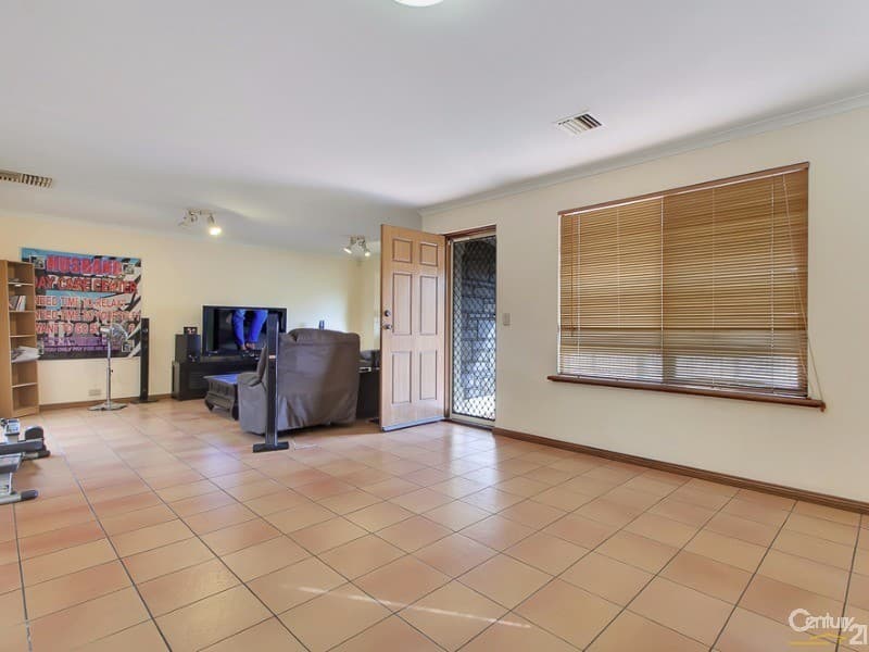 118 Henderson Ave, Pooraka, SA, 5095, Pooraka - Thumbnail 3