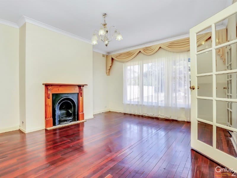 17 Heather Avenue, Windsor Gardens, SA, 5087, Windsor Gardens - Thumbnail 2