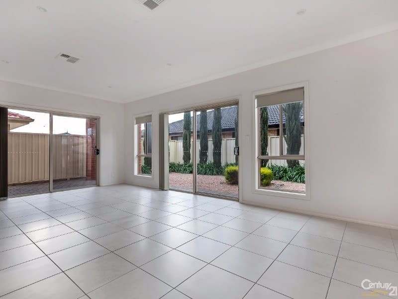 8 Barossa Drive, Munno Para West, SA, 5115, Munno Para West - Thumbnail 3
