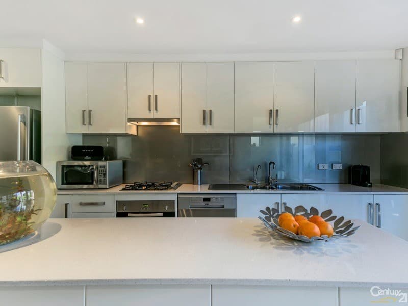 117/1 Halcyon Way, Hope Island, QLD, 4212, Hope Island - Thumbnail 4