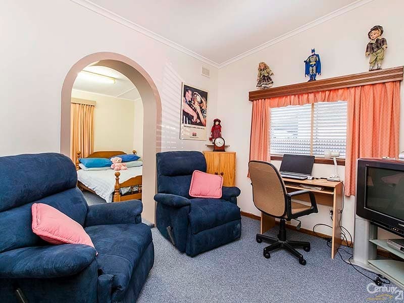 6 Riverina Street, Largs North, SA, 5016, Largs North - Thumbnail 4