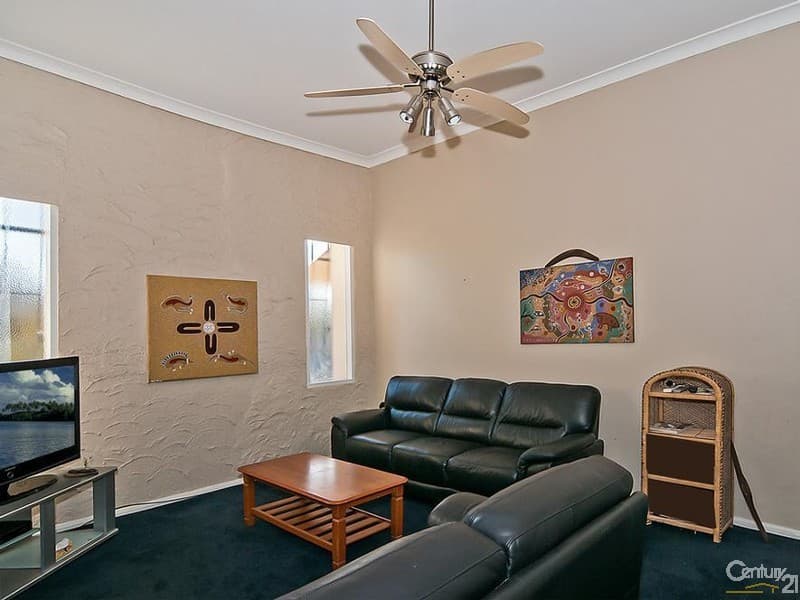 349 Coghlan Road, Cowes, Cowes - Thumbnail 2