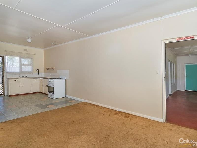 15 Unit 1, 2 & 3 Moldavia Walk, Osborne, SA, 5017, Osborne - Thumbnail 4