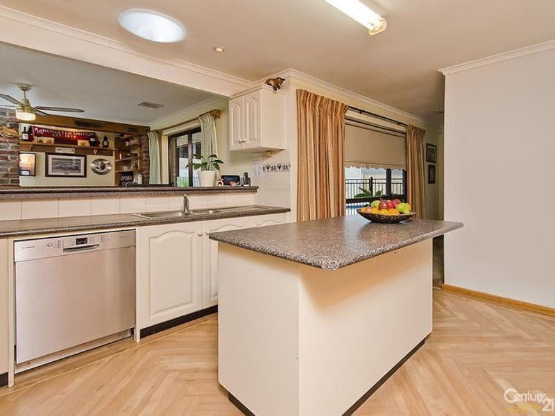 25 Gordon Luxton Drive, North Haven, SA, 5018, North Haven - Thumbnail 6