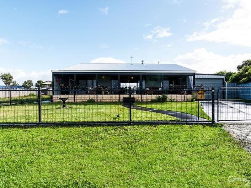 41 Lake Road, Milang, SA, 5256, Milang - Image 1