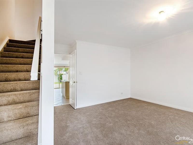 17 Knapman Crescent, Port Adelaide, SA, 5015, Port Adelaide - Thumbnail 4