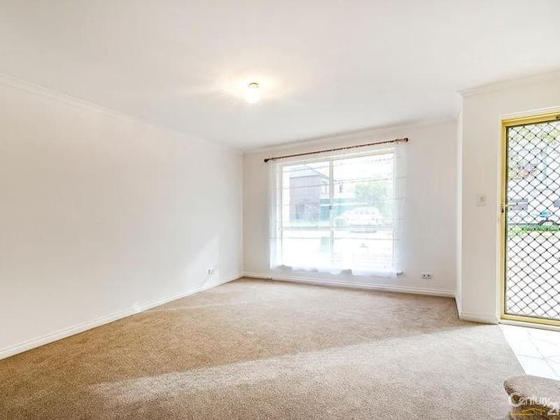 17 Knapman Crescent, Port Adelaide, SA, 5015, Port Adelaide - Thumbnail 5