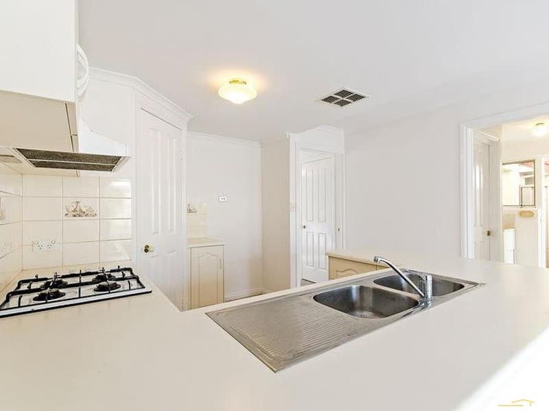 17 Knapman Crescent, Port Adelaide, SA, 5015, Port Adelaide - Thumbnail 8