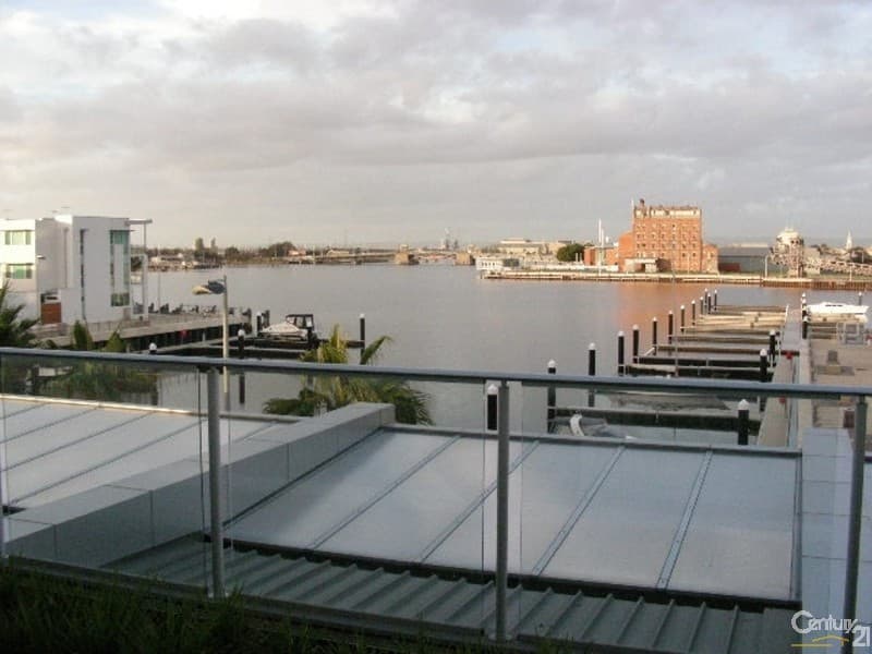 208/1-2 Tarni Court, New Port - Image 1