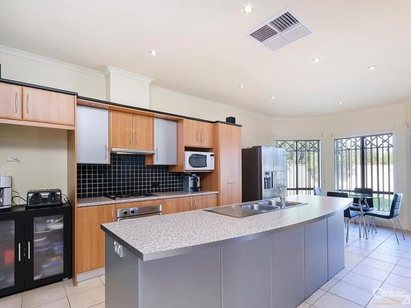 23 Falcon Drive, Parafield Gardens, SA, 5107, Parafield Gardens - Thumbnail 5