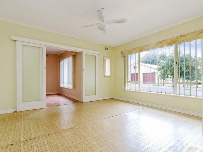 10 Balk Street, Largs Bay, SA, 5016, Largs Bay - Thumbnail 3