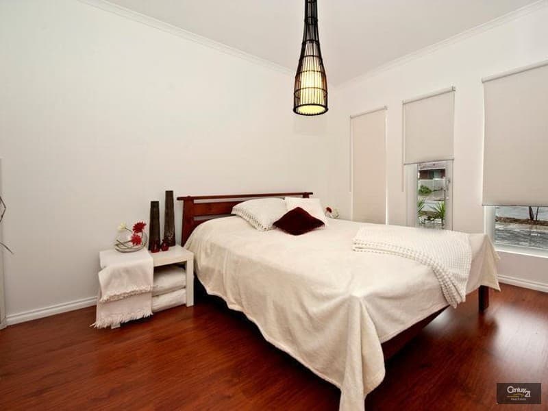 12 Hutley Road, North Haven, SA, 5018, North Haven - Thumbnail 2