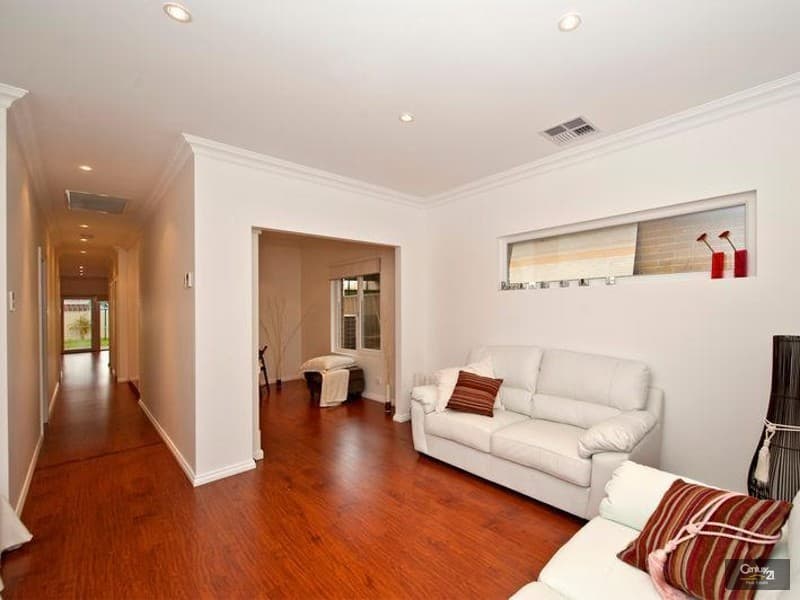 12 Hutley Road, North Haven, SA, 5018, North Haven - Thumbnail 3