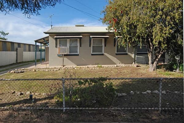 38 & 40 Yongala Street, Taperoo, SA, 5017, Taperoo - Thumbnail 2