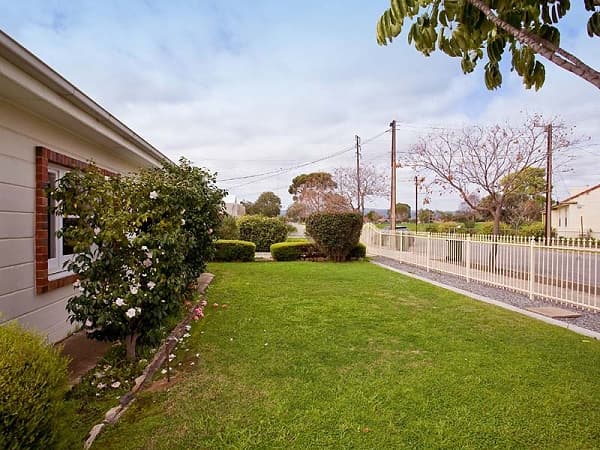 14 Best Street, Reservoir VIC, Reservoir - Thumbnail 3