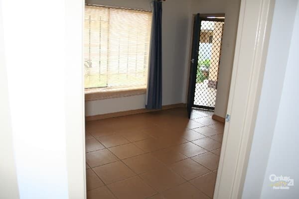 1/22 Graham Street, Glanville, SA, 5015, Glanville - Thumbnail 2