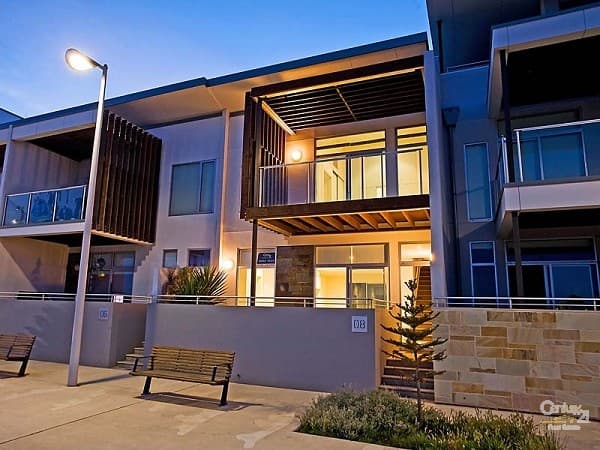 8 Parri Crescent, NEWPORT, New Port, SA, 5015, New Port - Image 1