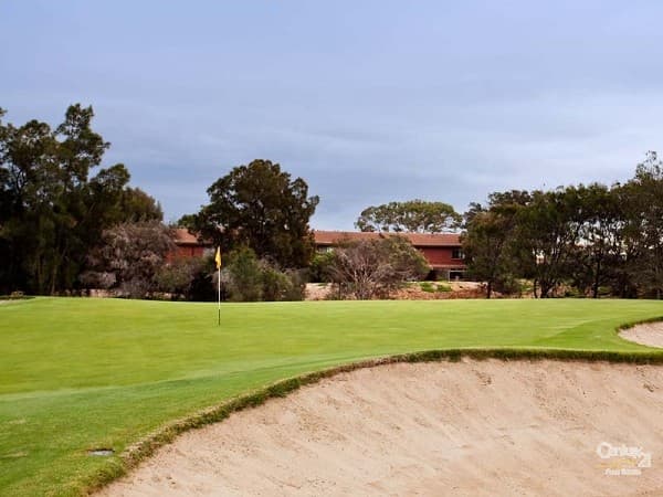 21 Brebner Drive, West Lakes, SA, 5021, West Lakes - Thumbnail 2
