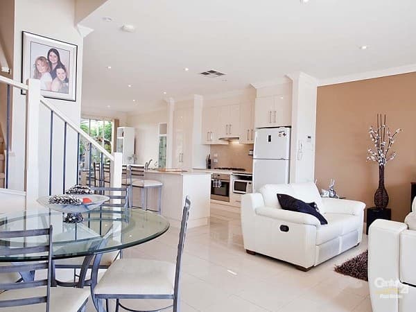 8 Black Street, Reservoir VIC, Reservoir - Thumbnail 8